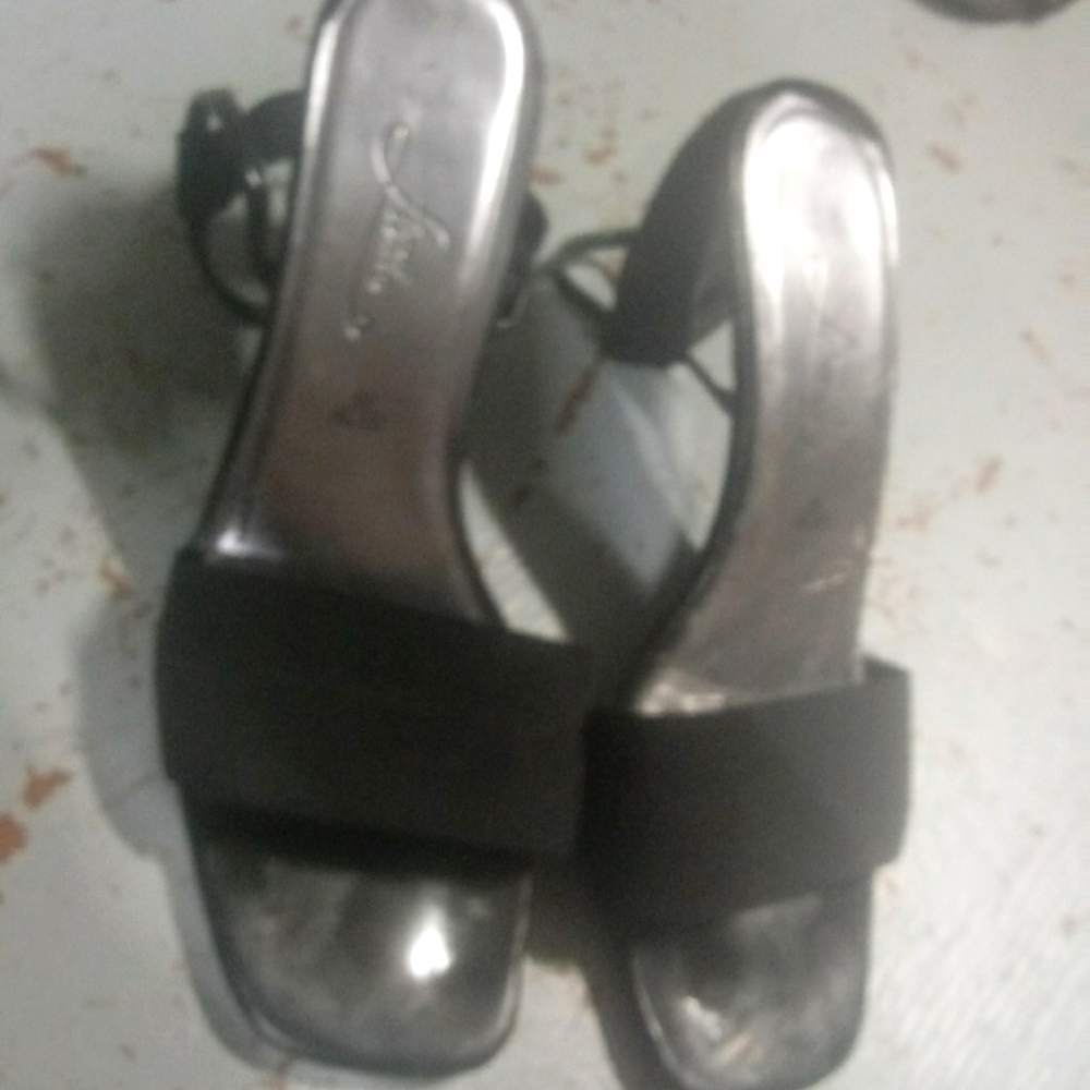 Women's heels